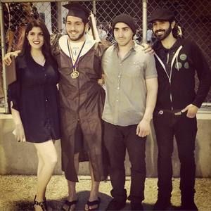 Meet your Posher, Dina